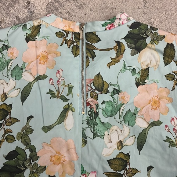 TRISTAN floral crop top - Picture 2 of 2